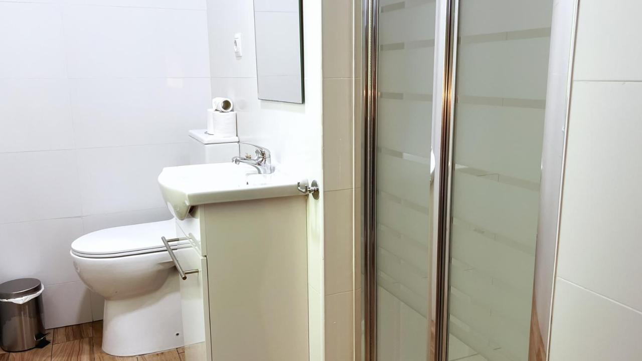 Iturriaga Ostatua Self Check In Hotel Bilbao Ngoại thất bức ảnh