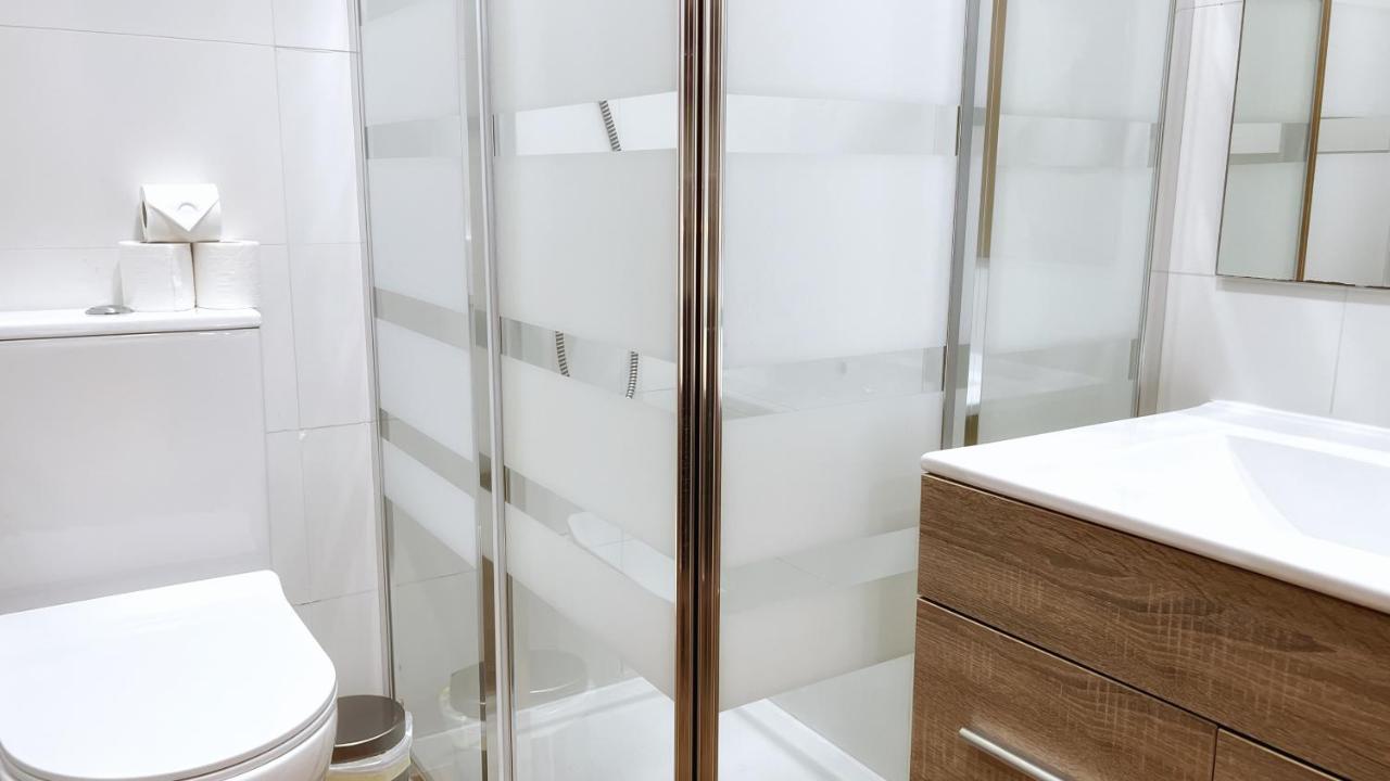Iturriaga Ostatua Self Check In Hotel Bilbao Ngoại thất bức ảnh